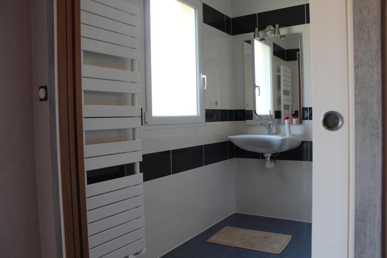 B&B La Lyre Saint-Georges-du-Bois  ภายนอก รูปภาพ