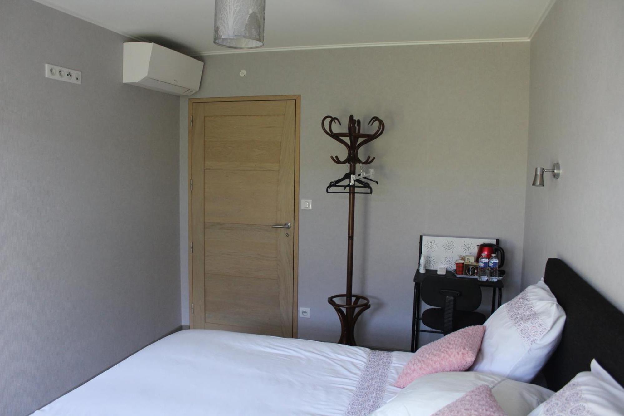 B&B La Lyre Saint-Georges-du-Bois  ภายนอก รูปภาพ